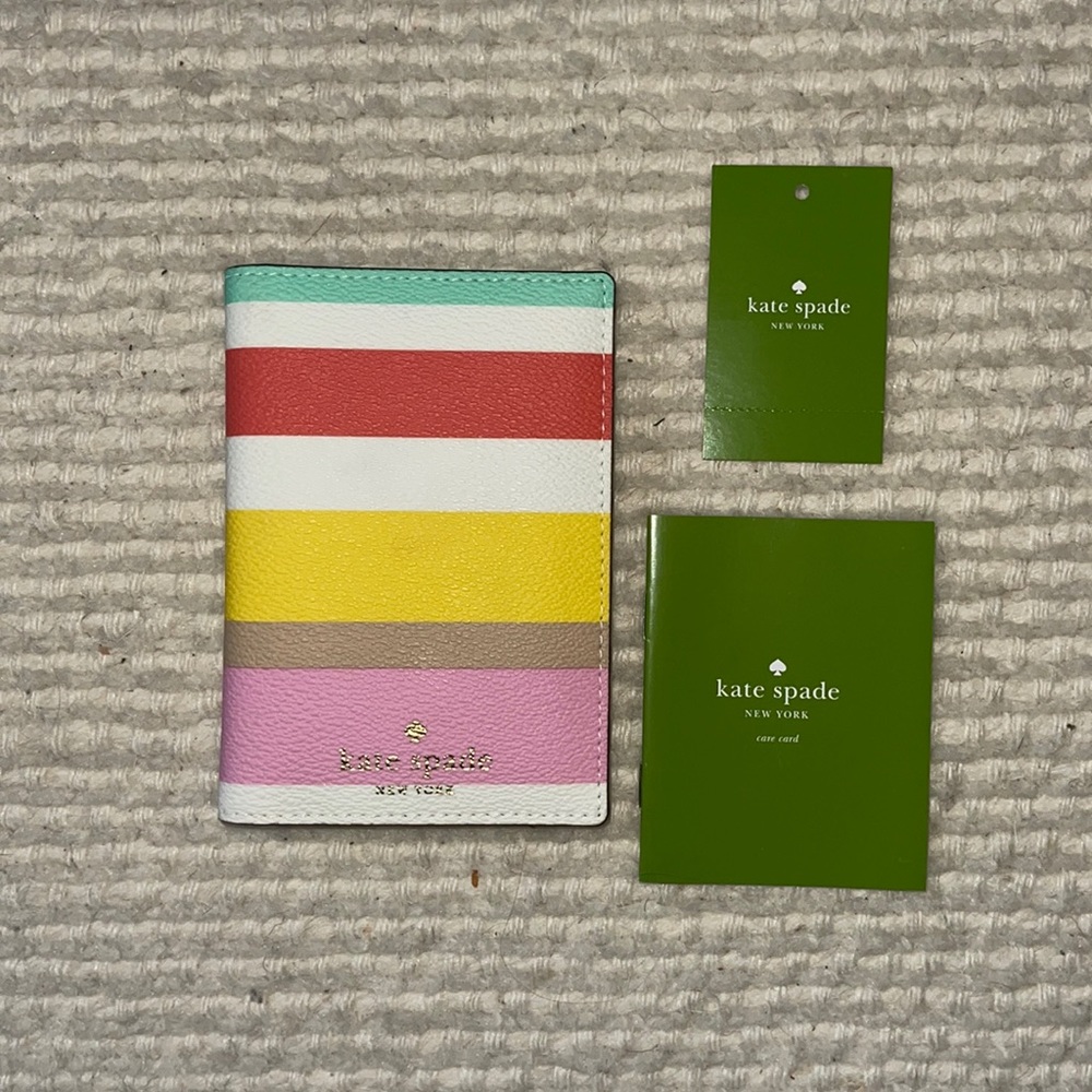 *NWT* Kate Spade Tropical Striped Passport Holder